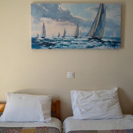 Nefeli Rooms Agia Marina Buitenkant foto