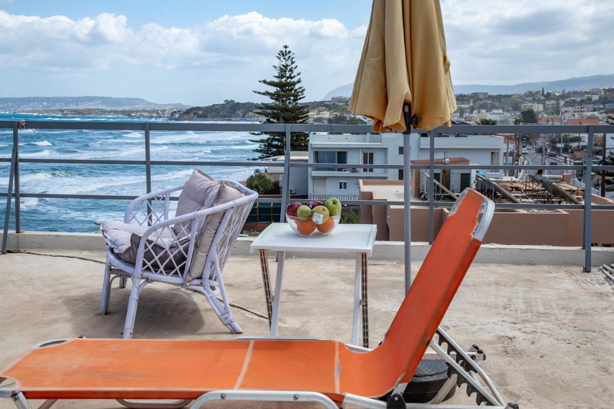 Nefeli Rooms Agia Marina Buitenkant foto