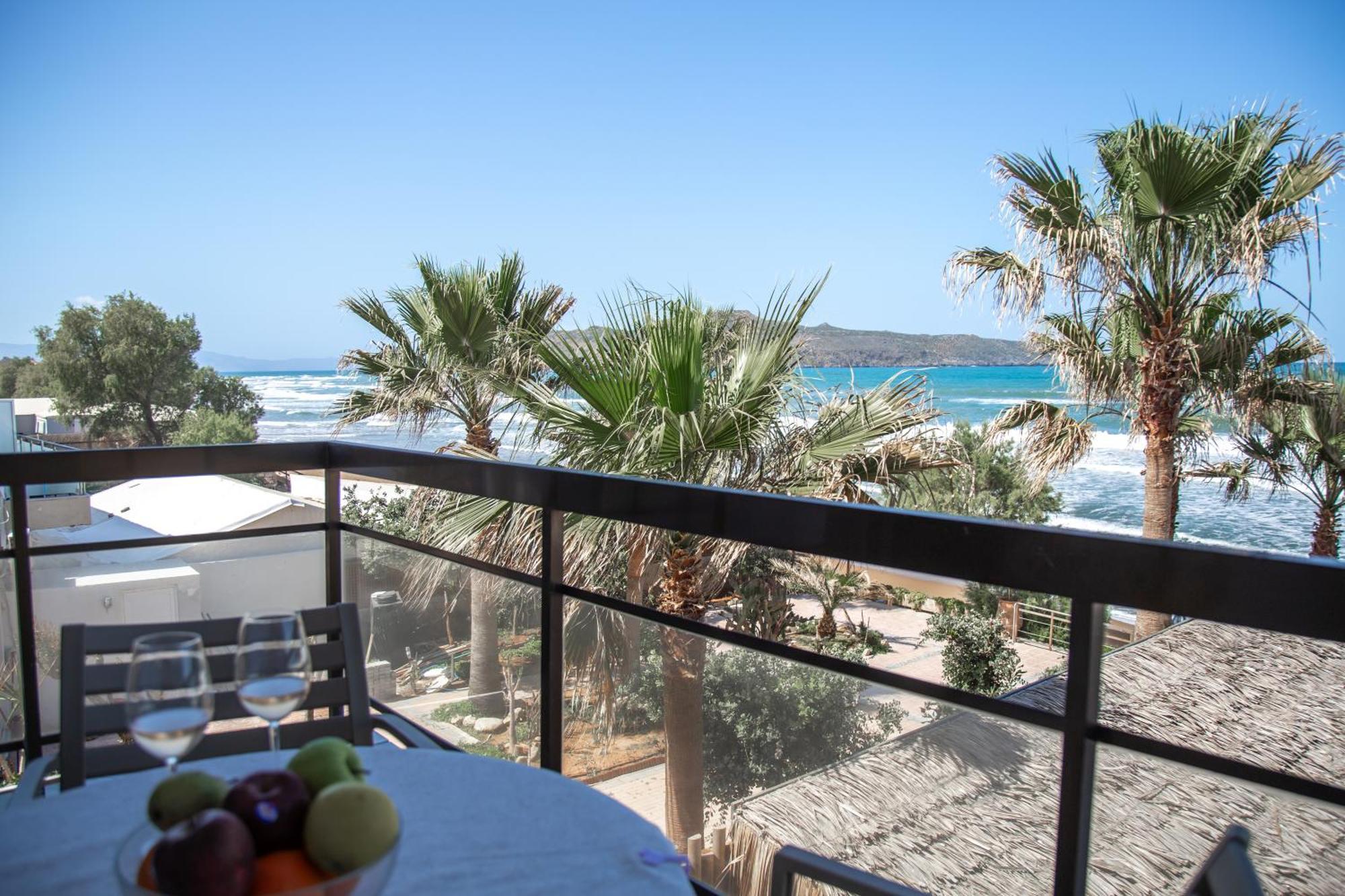 Nefeli Rooms Agia Marina Buitenkant foto