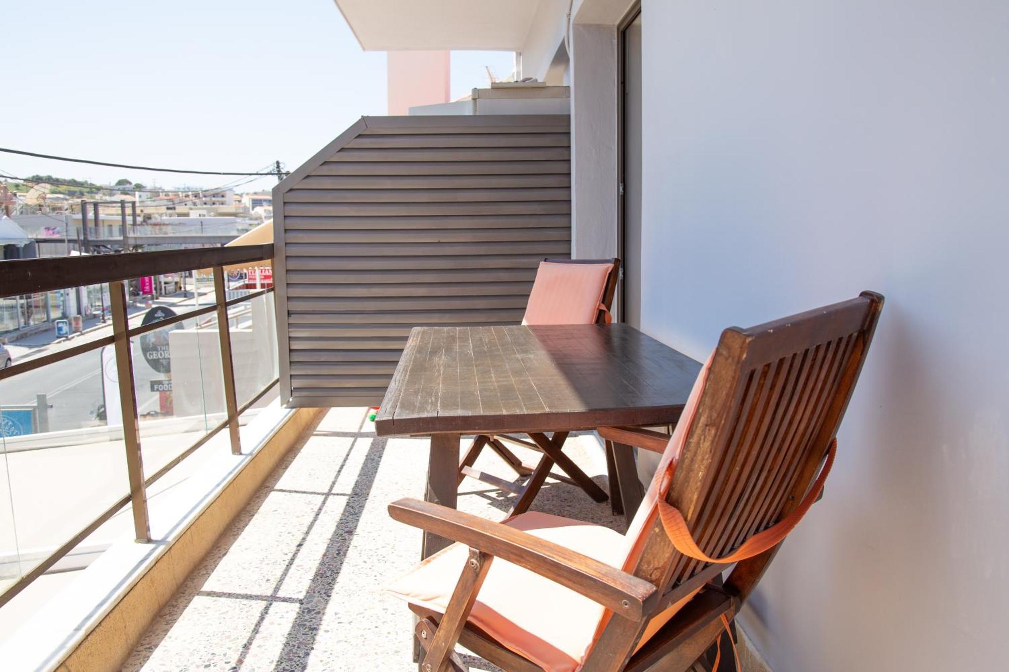 Nefeli Rooms Agia Marina Buitenkant foto