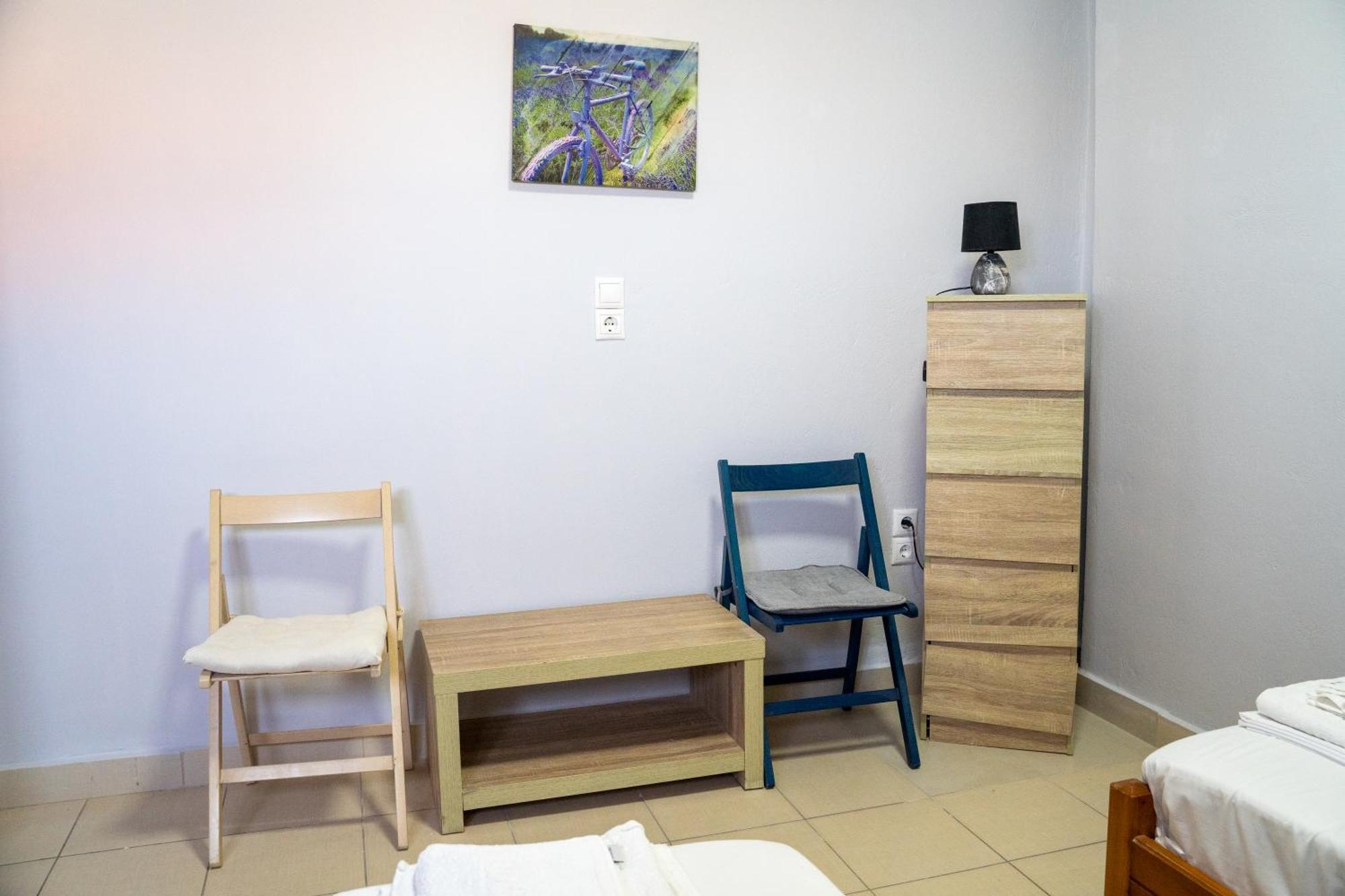 Nefeli Rooms Agia Marina Buitenkant foto